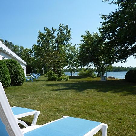 Motel Belle Riviere Saint-Jean-sur-Richelieu Exterior foto